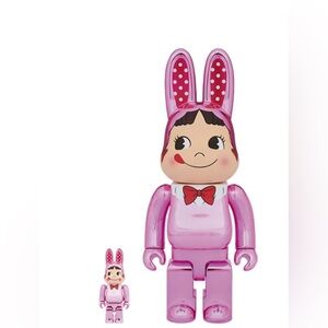 Bearbrick Rabbrick Costume Peko-Chan 100% & 400% Set Pink Plated